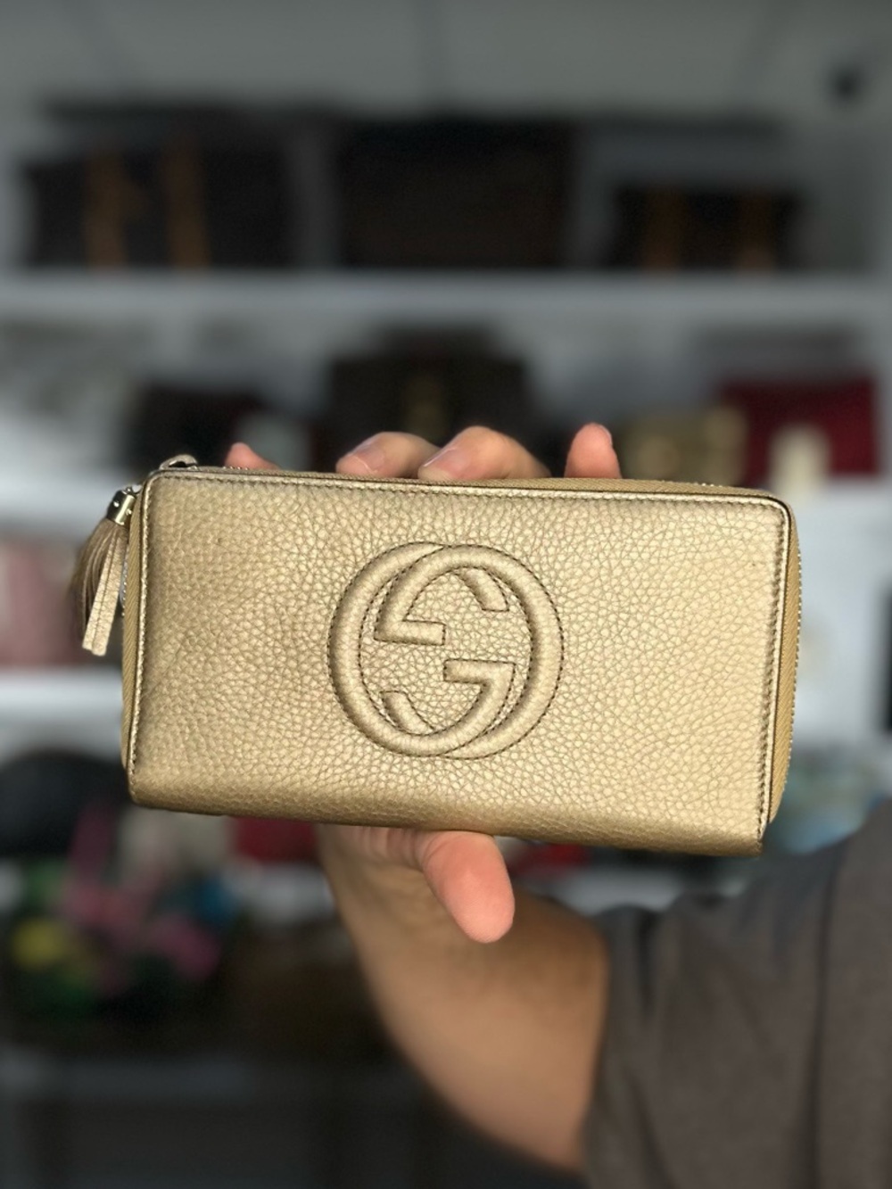 GUCCI GOLD SOHO ZIP WALLET